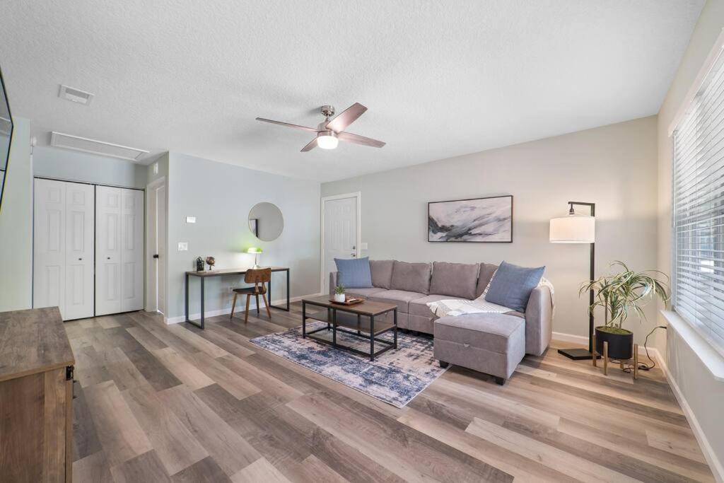 New Modern Bungalow Close To Downtown! Fully Fenced Yard Saint Augustine Eksteriør billede