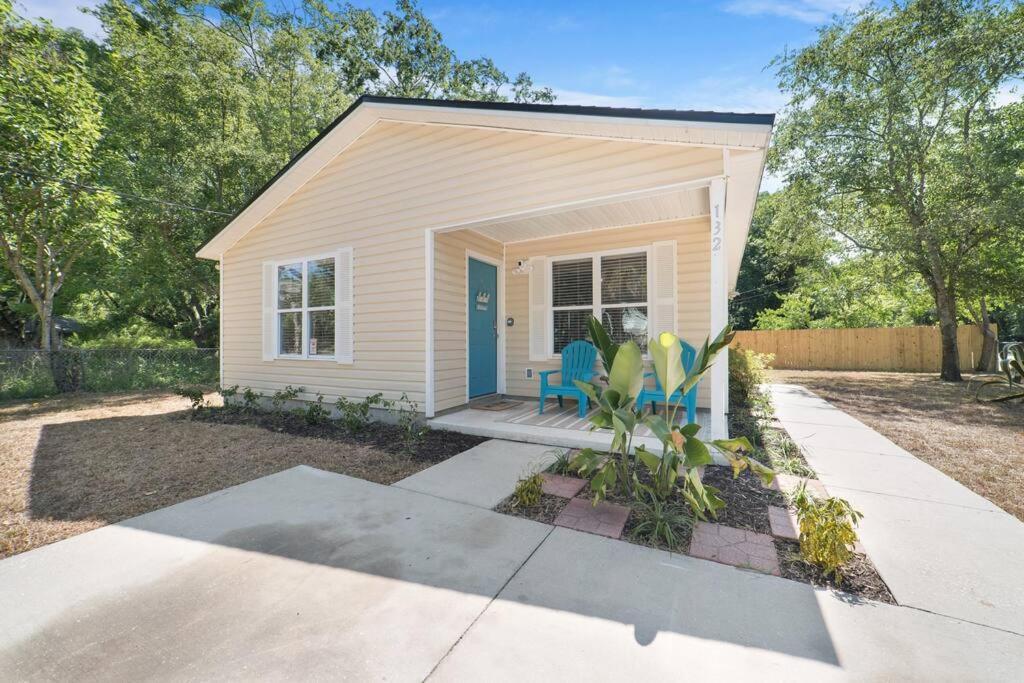 New Modern Bungalow Close To Downtown! Fully Fenced Yard Saint Augustine Eksteriør billede