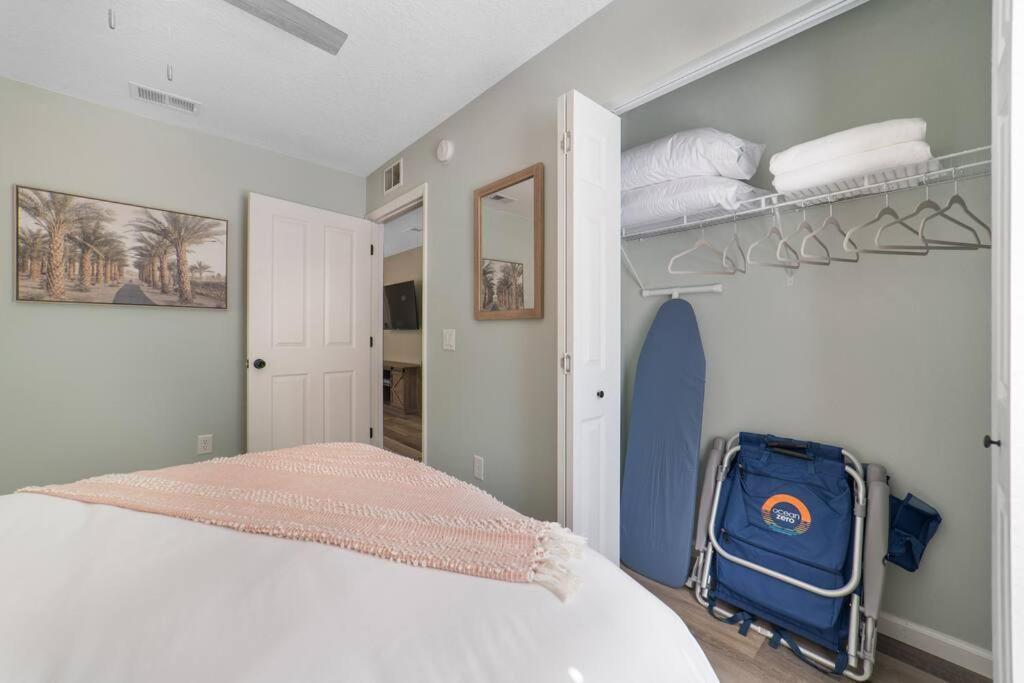 New Modern Bungalow Close To Downtown! Fully Fenced Yard Saint Augustine Eksteriør billede
